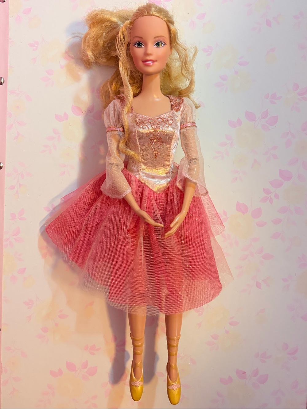 15" Dancing Princess Genevieve Barbie Doll- 1999 as is
